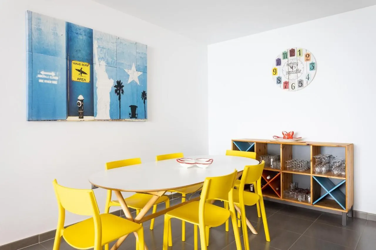 Frontline Penthouse With Heated Pool And Parking Apartman Los Cristianos  Spanyolország