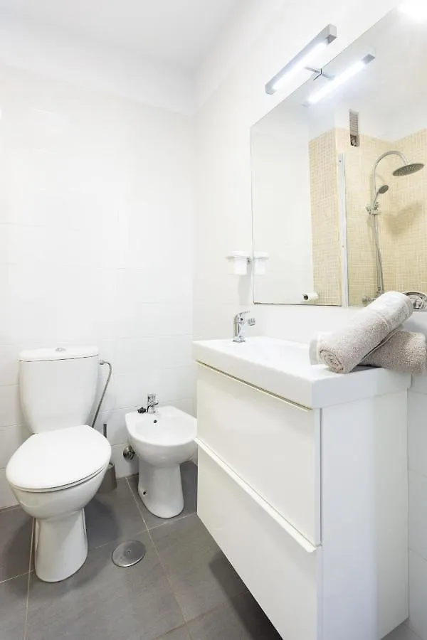 Frontline Penthouse With Heated Pool And Parking Apartman Los Cristianos  Los Cristianos (Tenerife)