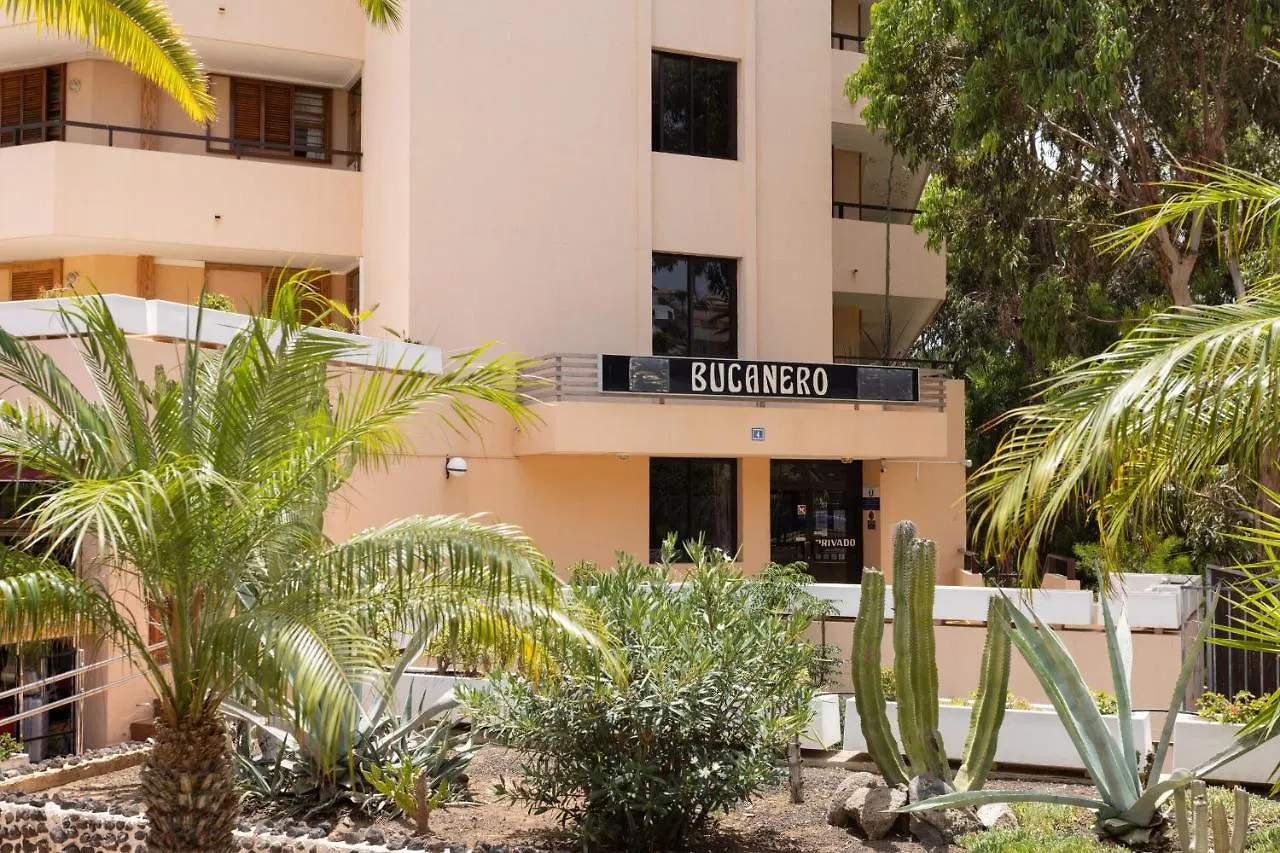 Frontline Penthouse With Heated Pool And Parking Apartment Los Cristianos